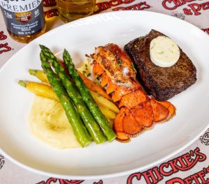 Chickie's & Pete's Surf and Turf Special